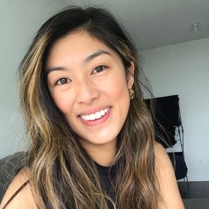 Meet your Posher, Eve